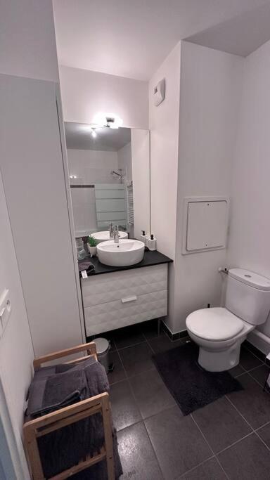 Appartement A Fleury-Merogis Proche De Paris Extérieur photo